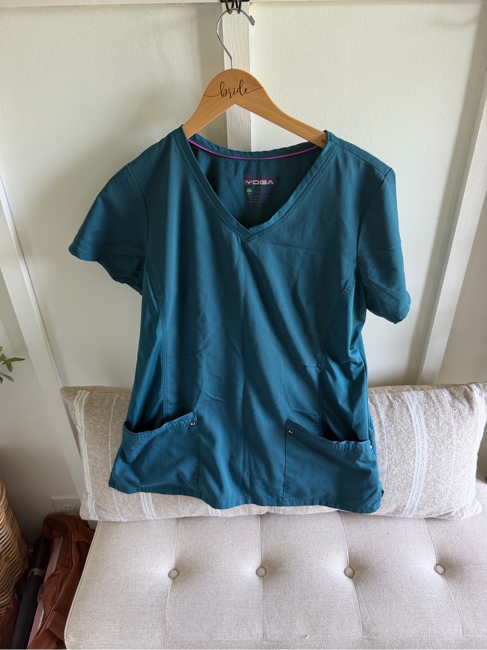 healing hands Teal V-Neck Short Sleeve Scrub Top